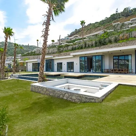Villa Toscana Yalikavak Infinity Pool Luxury Vacation Bodrum